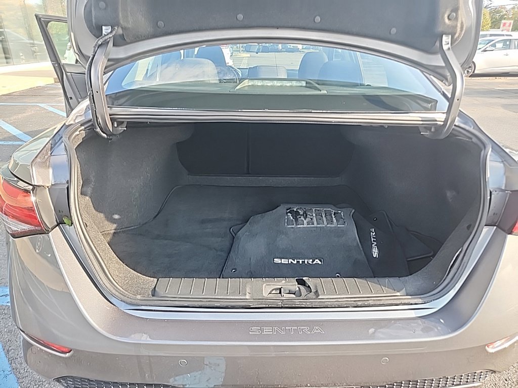 Certified 2023 Nissan Sentra SV FWD image 26