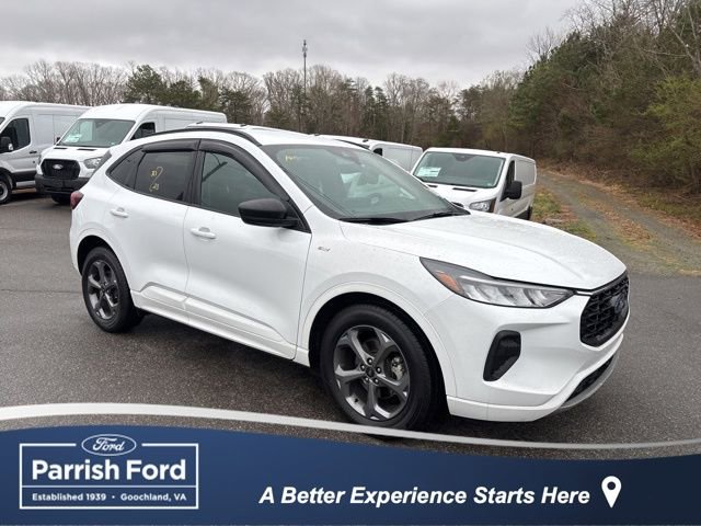 Used 2023 Ford Escape ST-Line w/ Tech Pack #1 image 1