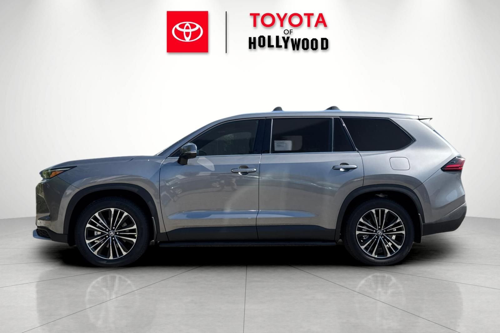 New 2026 Toyota Grand Highlander AWD Hybrid image 9