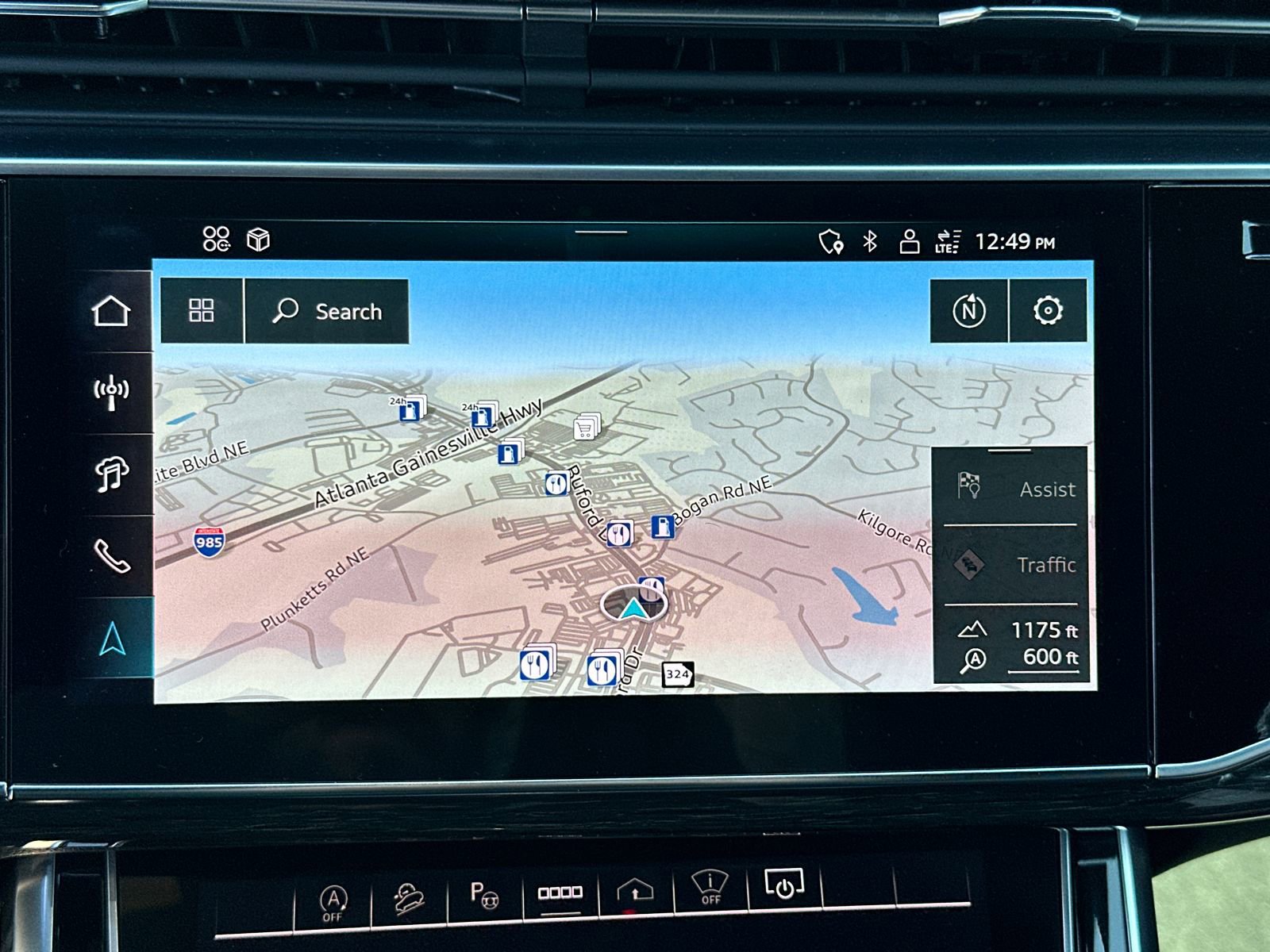 Used 2024 Audi Q8 Prestige image 30