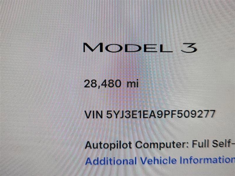 Used 2023 Tesla Model 3 Standard Range RWD image 3