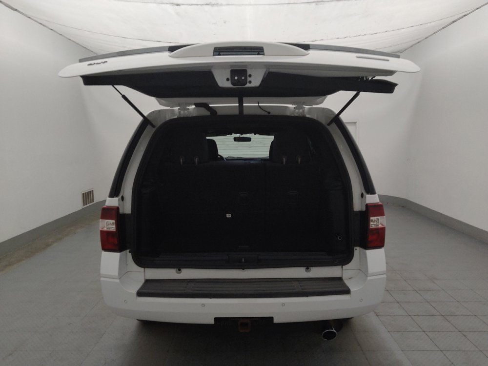 Used 2017 Ford Expedition XLT AWD/4WD image 29