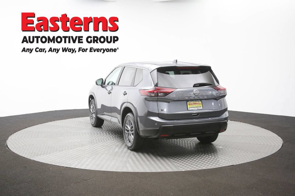 Used 2024 Nissan Rogue S AWD/4WD image 61