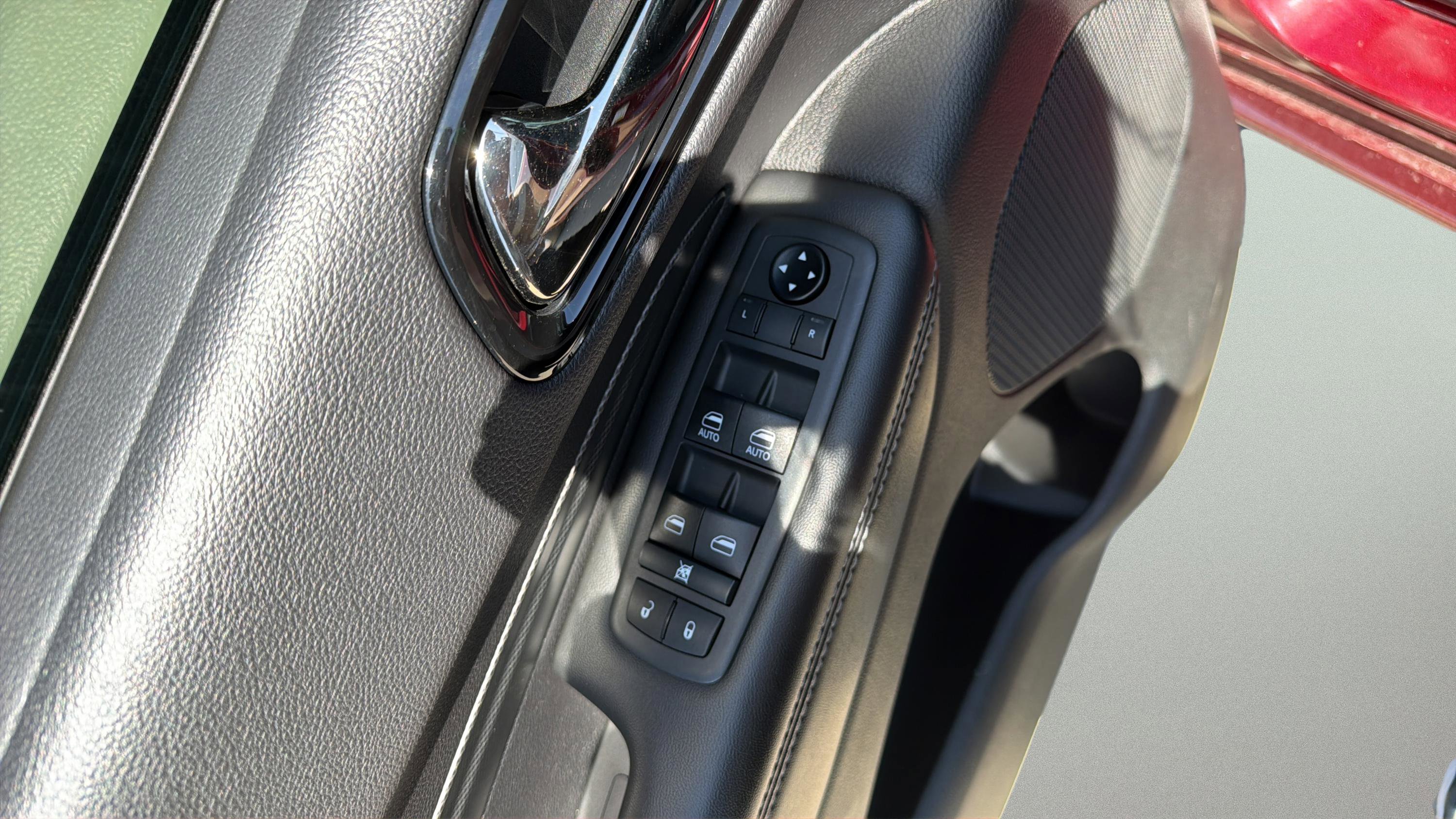 Used 2021 Dodge Durango GT AWD/4WD image 11
