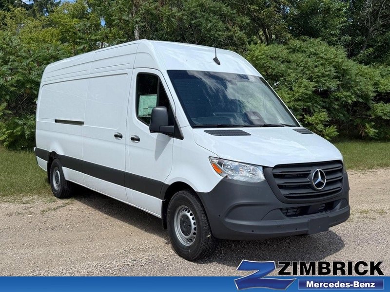 New 2025 Mercedes-Benz Sprinter 2500