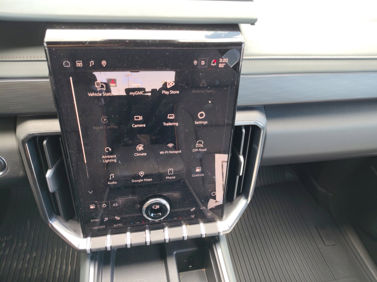 New 2026 GMC Acadia AT4 w/ LPO, Floor Liner Package image 15