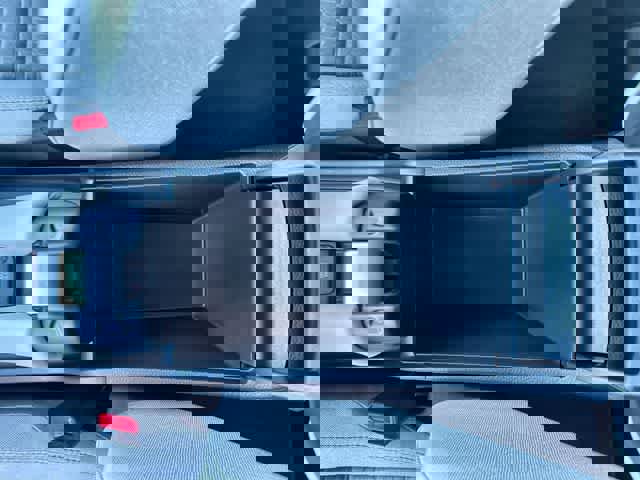 Used 2023 Honda HR-V LX image 27