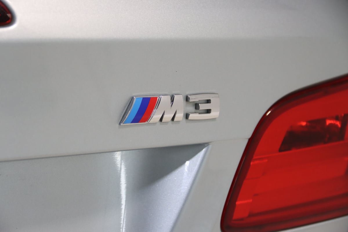 Used 2011 BMW M3 Convertible RWD image 10