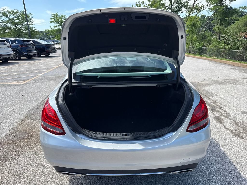 Used 2018 Mercedes-Benz C 300 4MATIC Sedan image 23