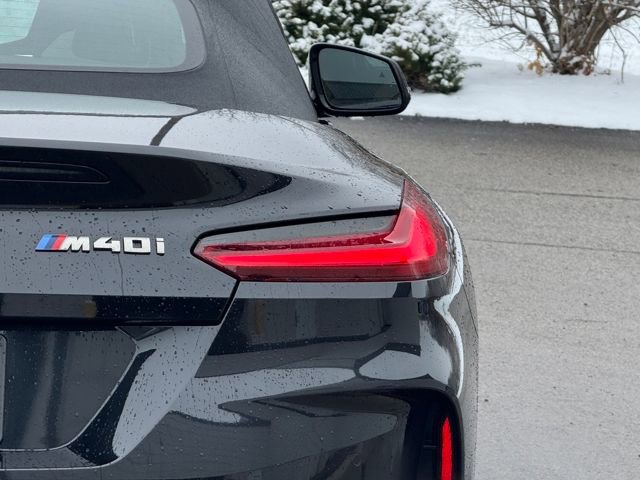 Certified 2024 BMW Z4 M40i w/ Premium Package image 7