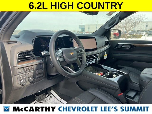 Used 2025 Chevrolet Tahoe High Country image 40