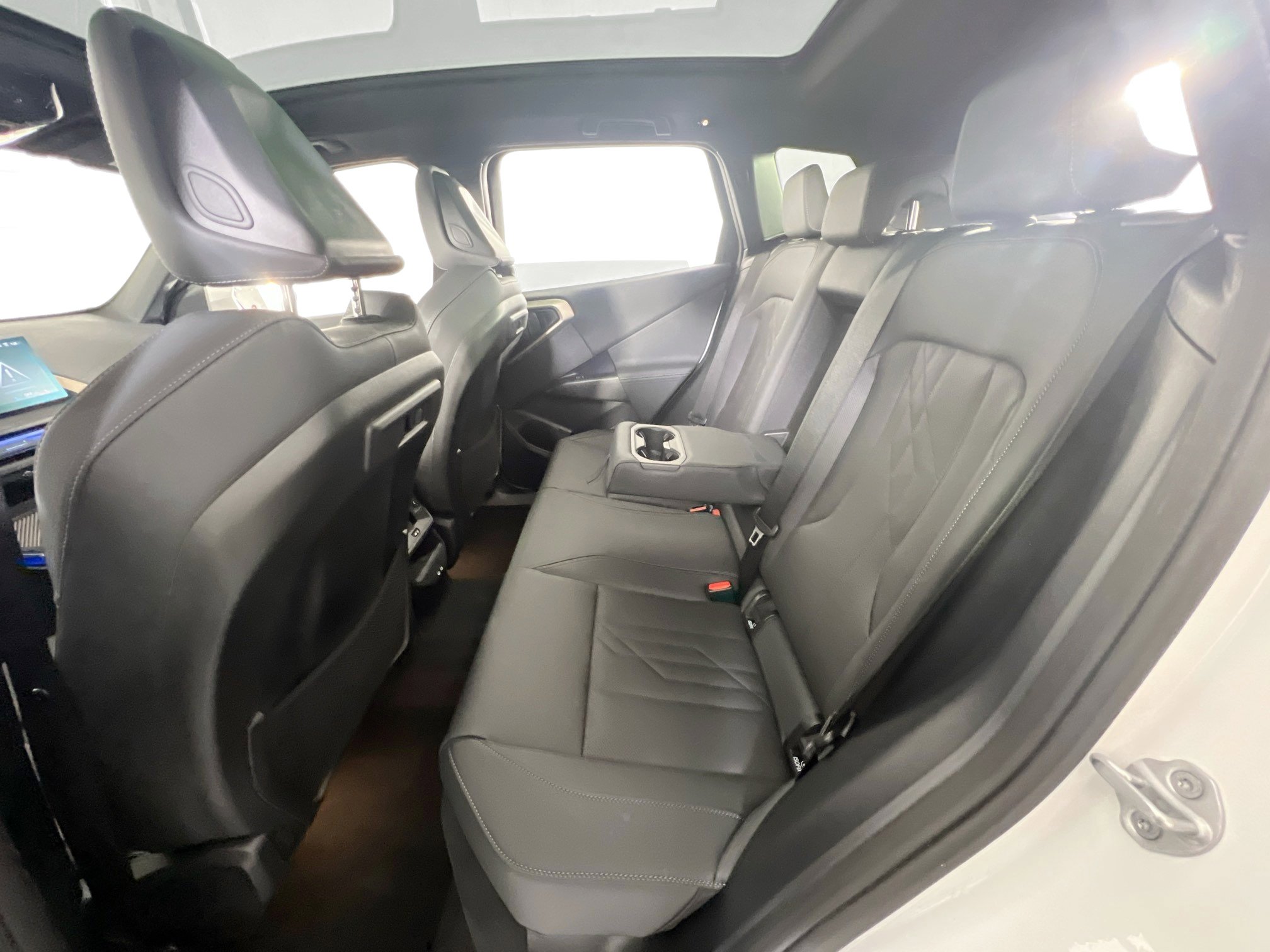 Used 2025 BMW X3 xDrive30i w/ Convenience Package image 23