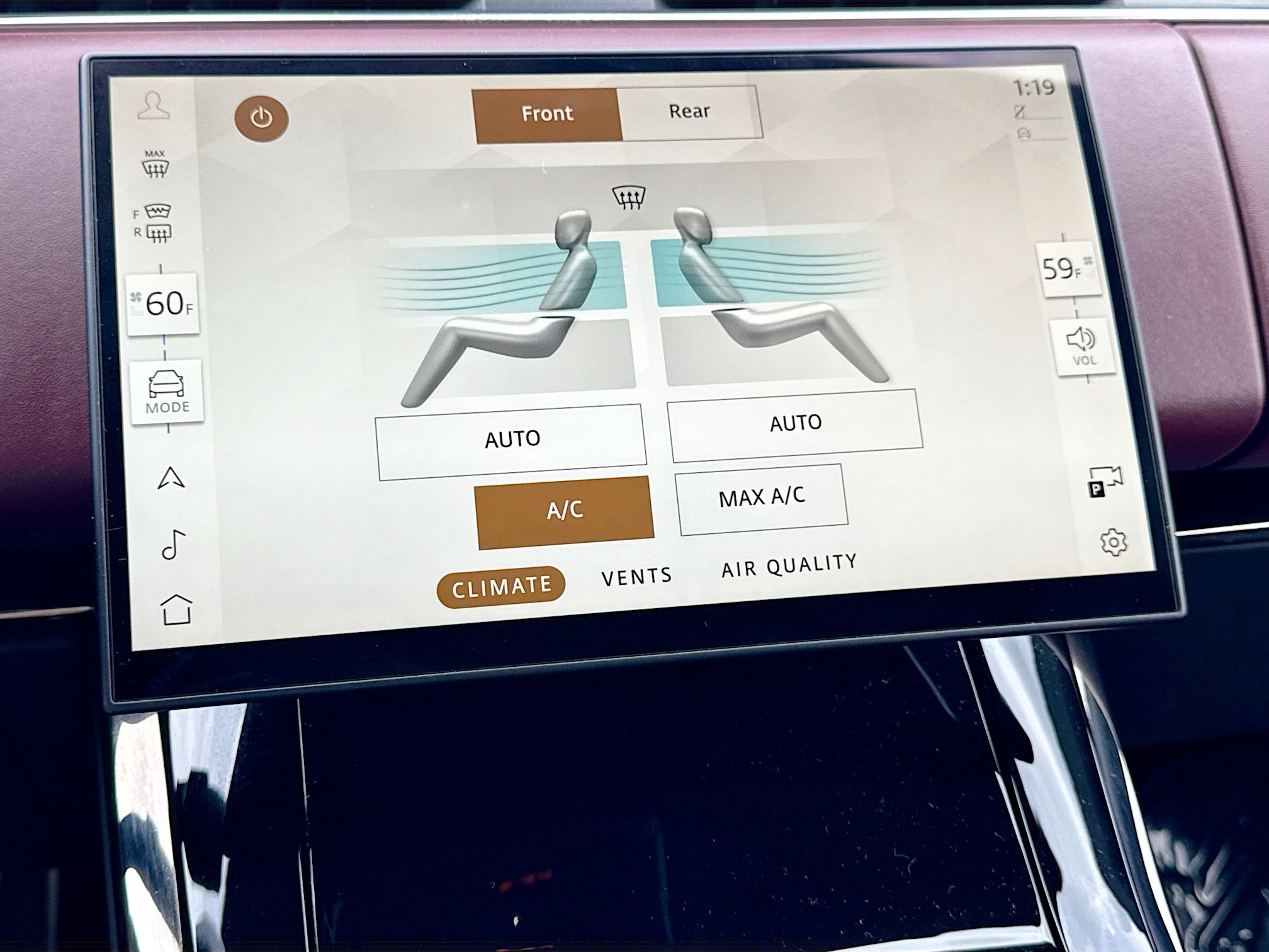 Used 2024 Land Rover Range Rover Sport Dynamic SE image 34