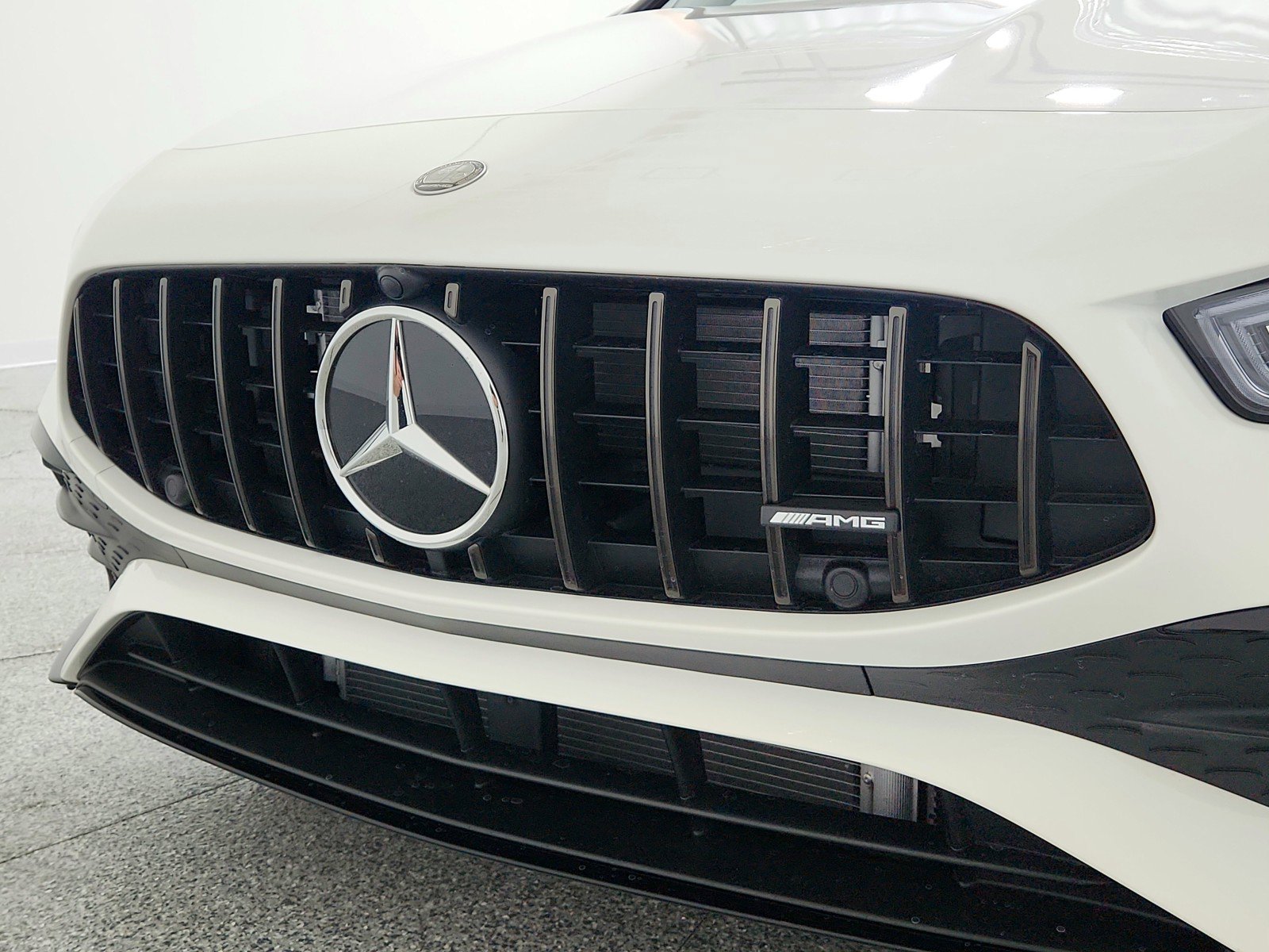 Certified 2025 Mercedes-Benz CLA 35 AMG 4MATIC image 47