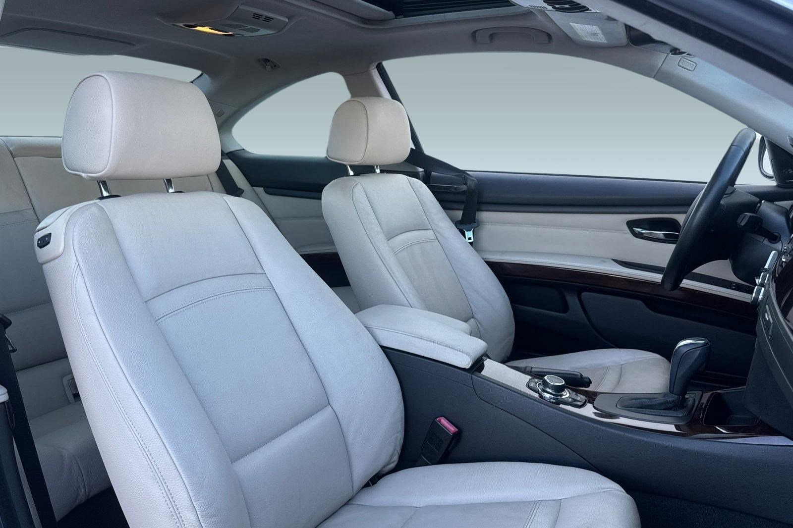 Used 2012 BMW 328i Coupe image 28