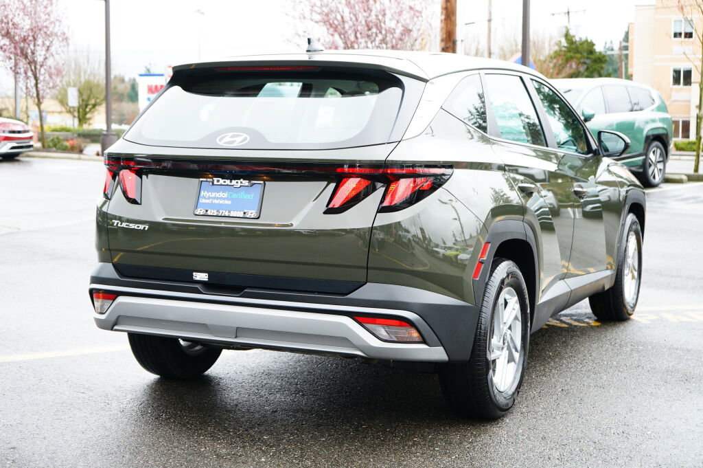 Certified 2025 Hyundai Tucson SE FWD image 8