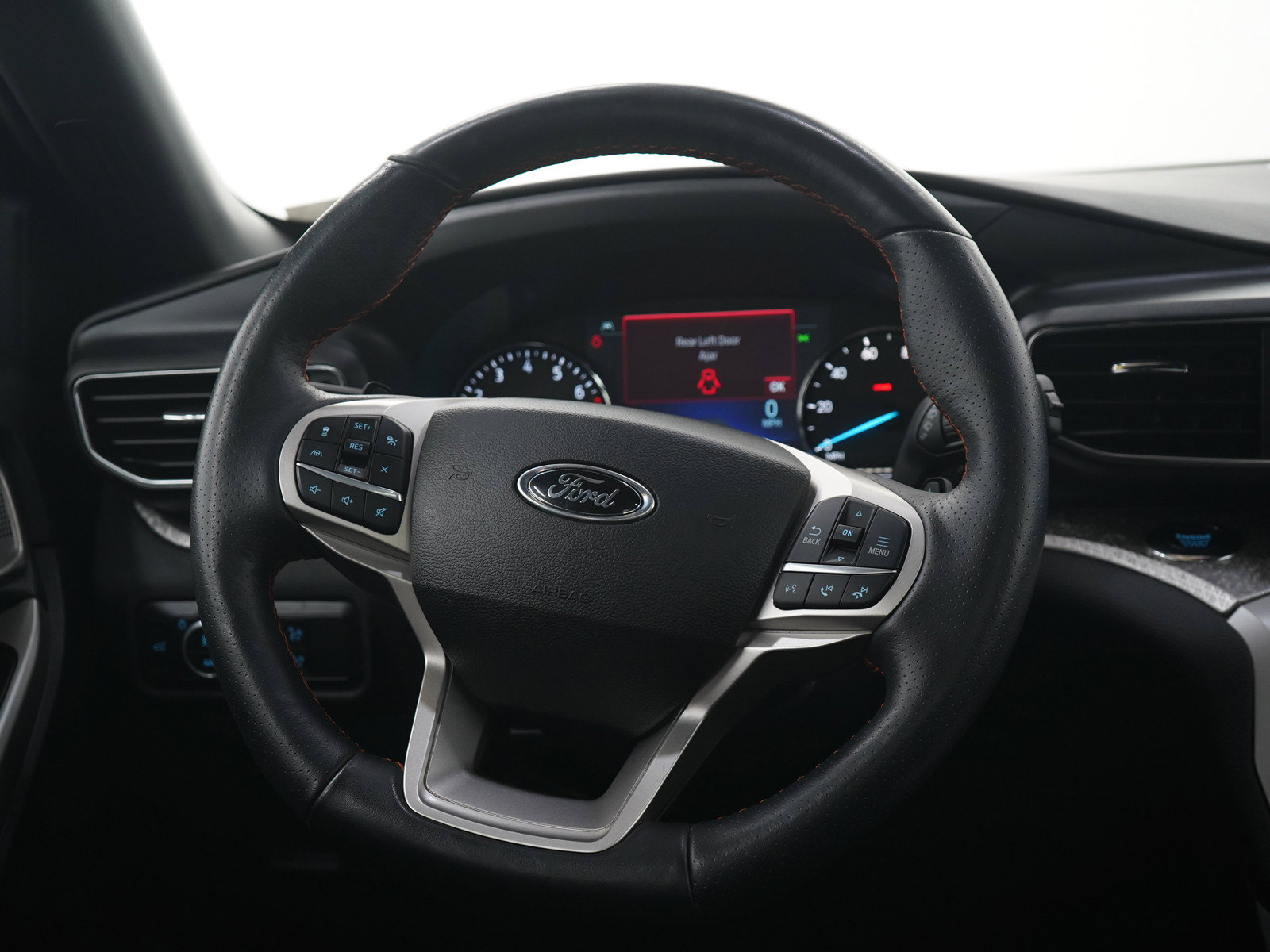 Used 2024 Ford Explorer Timberline w/ Timberline Technology Package AWD/4WD image 18