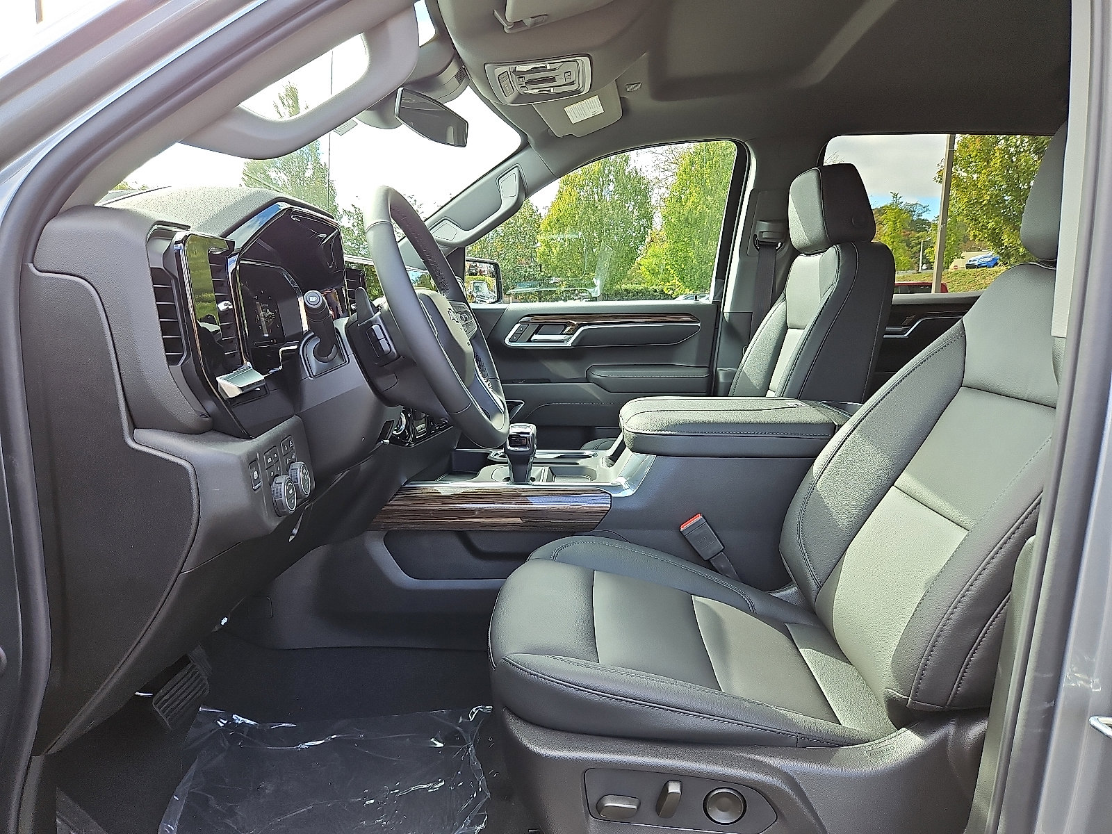 New 2026 Chevrolet Silverado 1500 RST w/ RST All Star Premium Package image 6