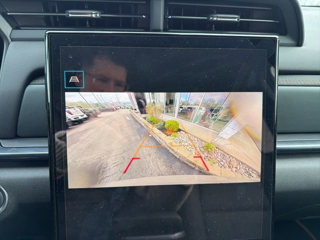 Used 2026 GMC Terrain AT4 w/ Convenience Package III AWD/4WD image 23