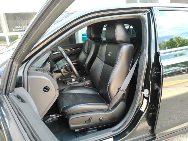 Used 2022 Chrysler 300 S w/ Comfort Group image 14