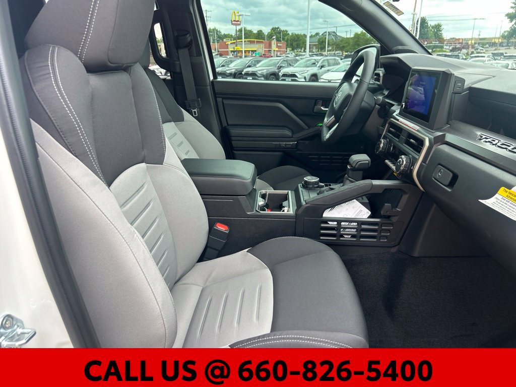New 2026 Toyota Tacoma TRD Sport w/ TRD Sport Upgrade Package AWD/4WD image 7