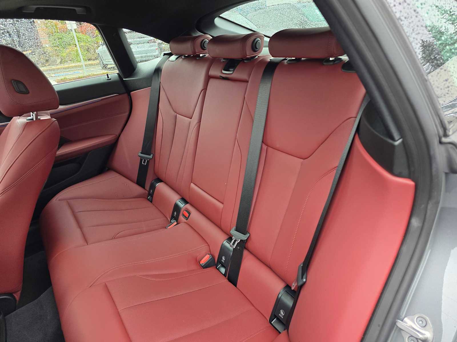 Used 2024 BMW i4 eDrive35 w/ Premium Package image 19