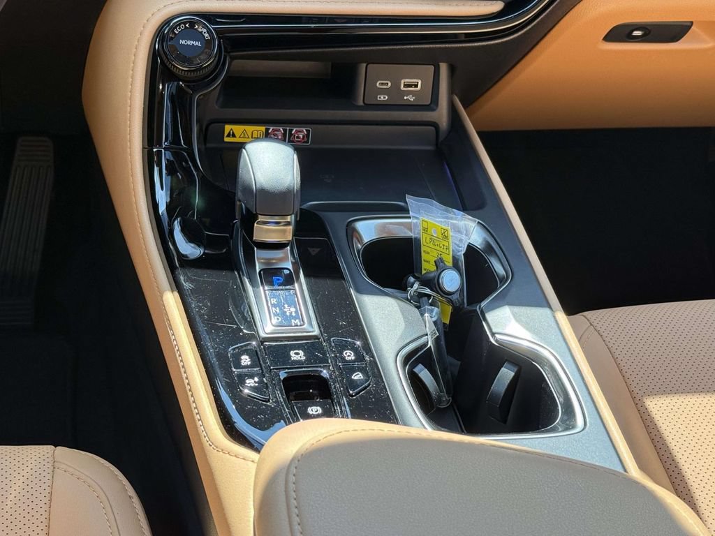 Used 2025 Lexus NX 350 AWD w/ Cold Area Package image 19