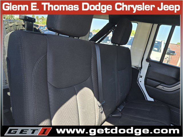 Used 2018 Jeep Wrangler Unlimited Sport S AWD/4WD image 27