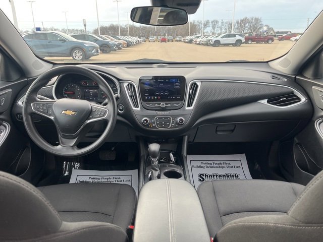 Used 2024 Chevrolet Malibu LT image 43