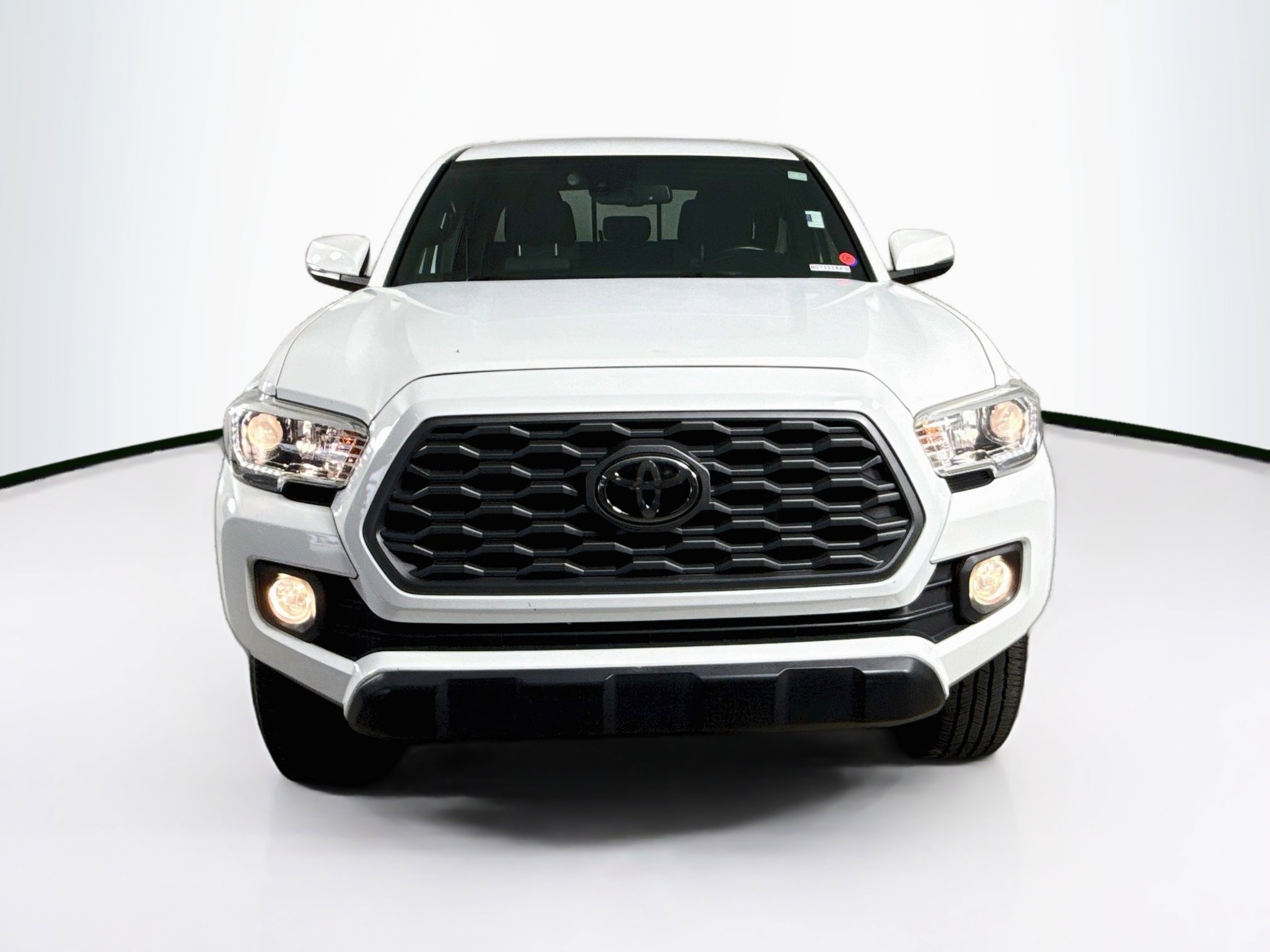 Used 2021 Toyota Tacoma TRD Off-Road w/ Technology Package RWD image 3