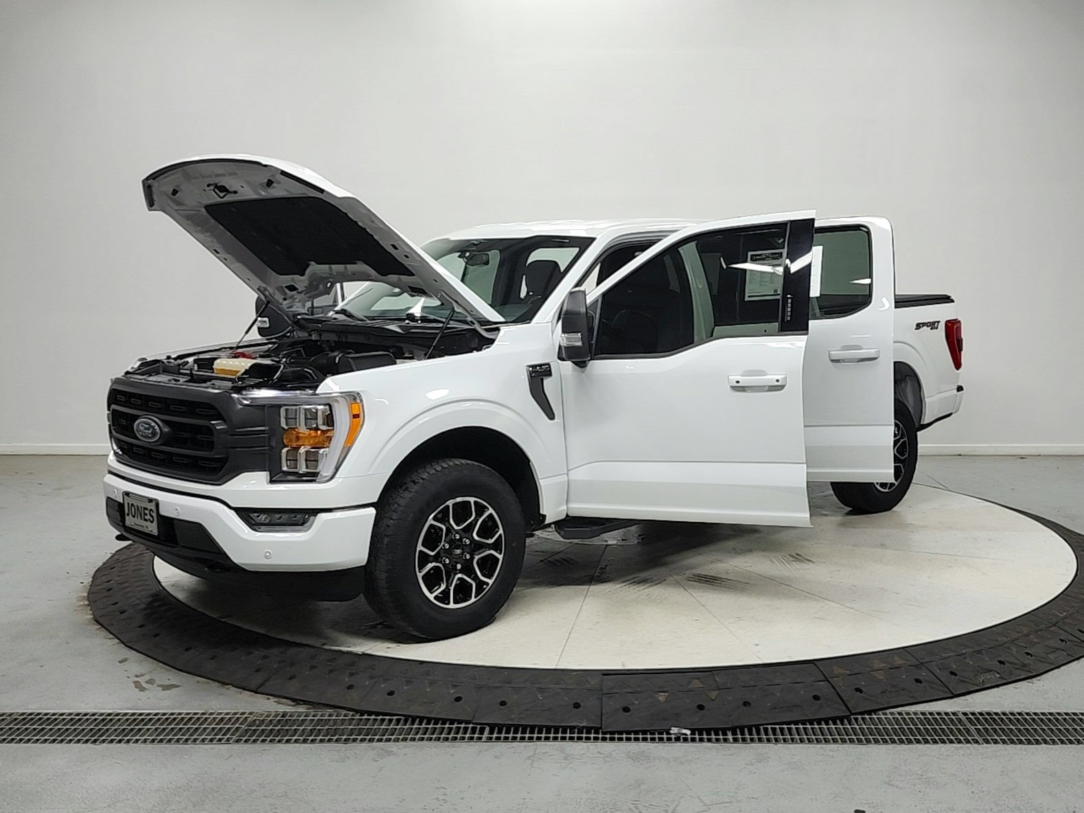 Used 2023 Ford F150 XLT w/ Equipment Group 302A High AWD/4WD image 12