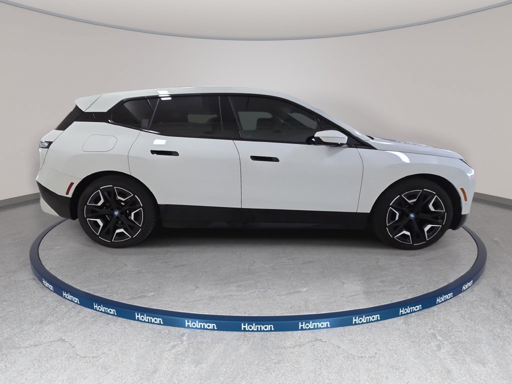 Used 2024 BMW iX M60 AWD/4WD image 6