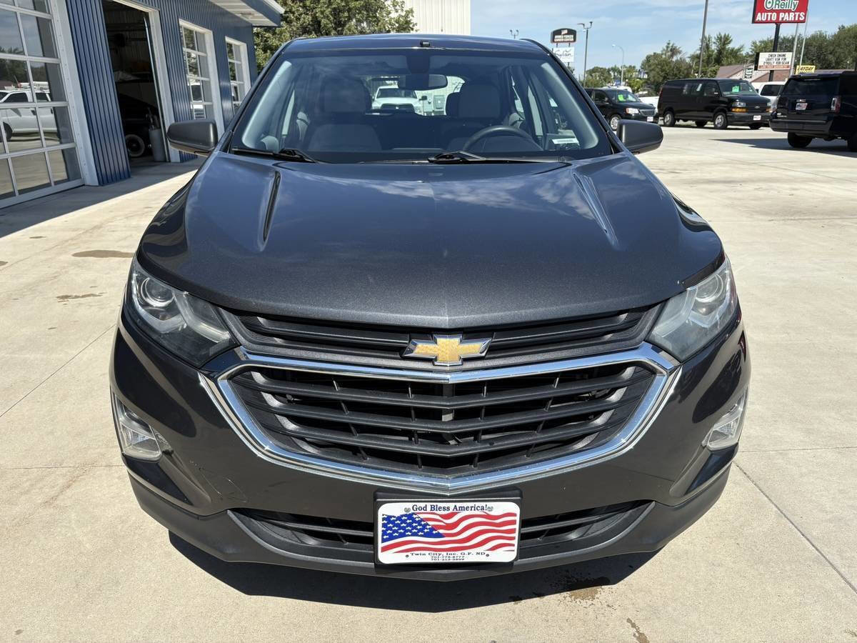 Used 2019 Chevrolet Equinox LS image 3