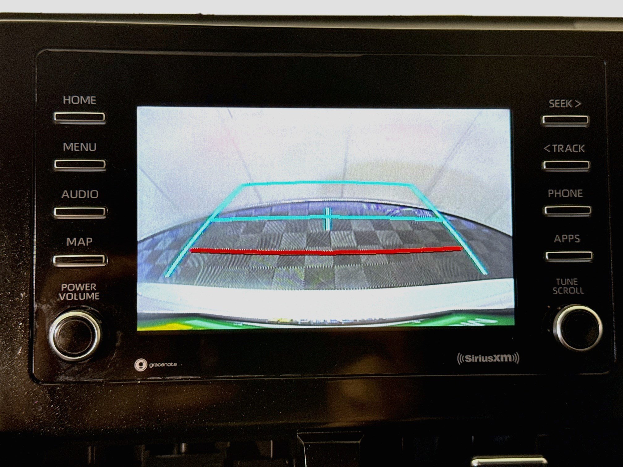 Used 2021 Toyota Camry SE FWD image 19