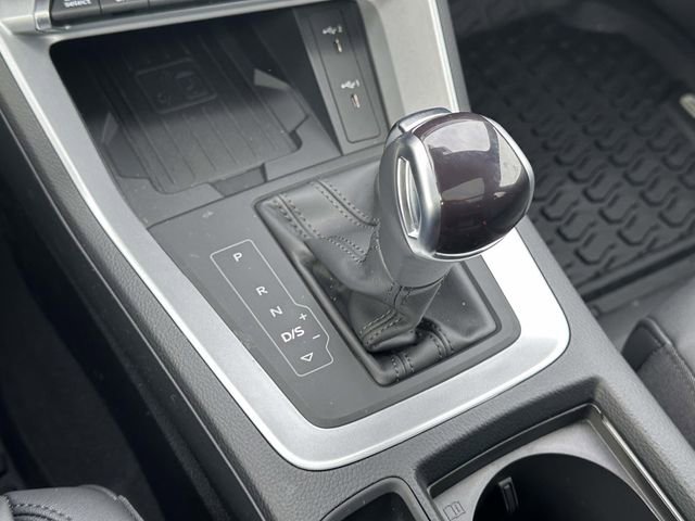 Certified 2025 Audi Q3 2.0T Premium Plus w/ Premium Plus Package image 34