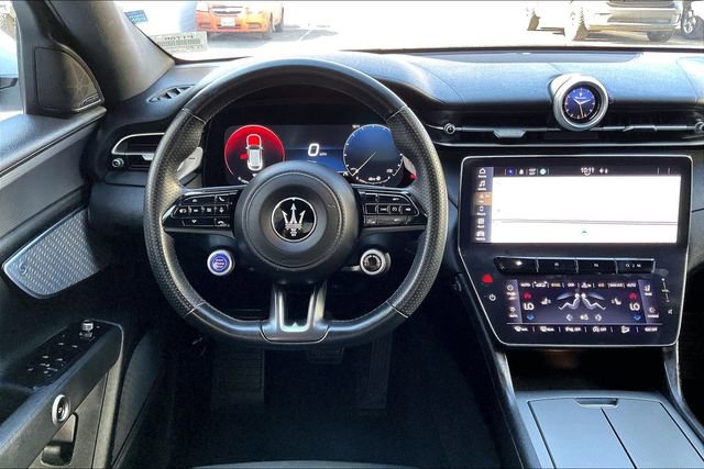 Used 2024 Maserati Grecale GT image 4