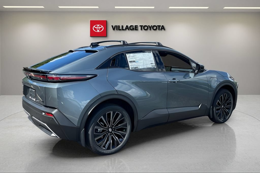 New 2026 Toyota C-HR AWD/4WD image 5