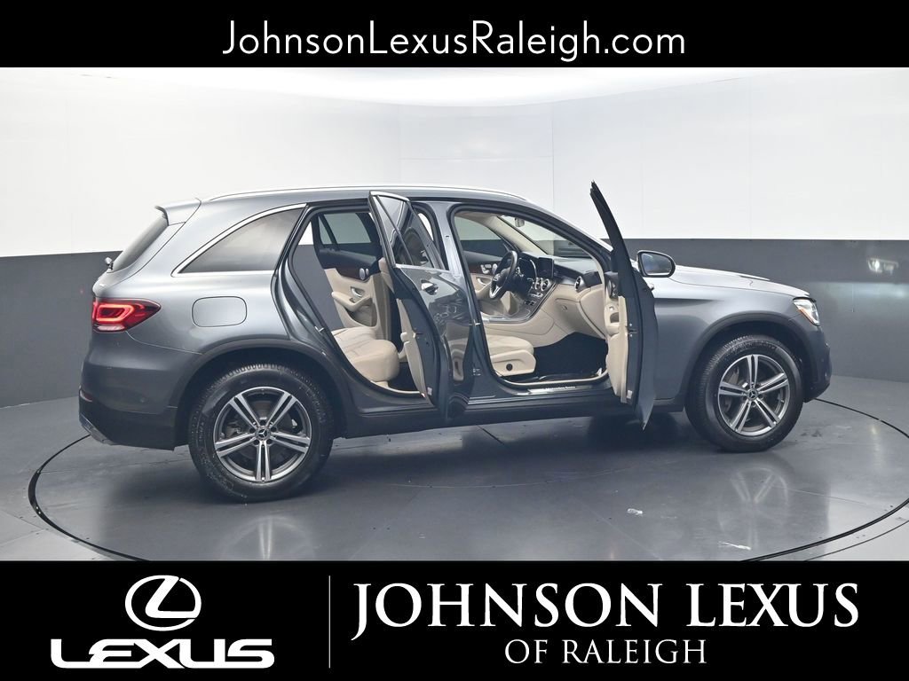 Used 2020 Mercedes-Benz GLC 300 4MATIC image 31