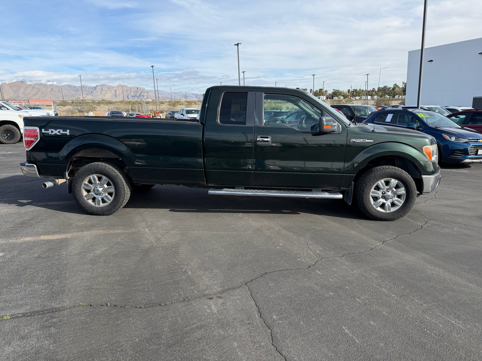 Used 2012 Ford F150 XLT w/ XLT Chrome Pkg image 2