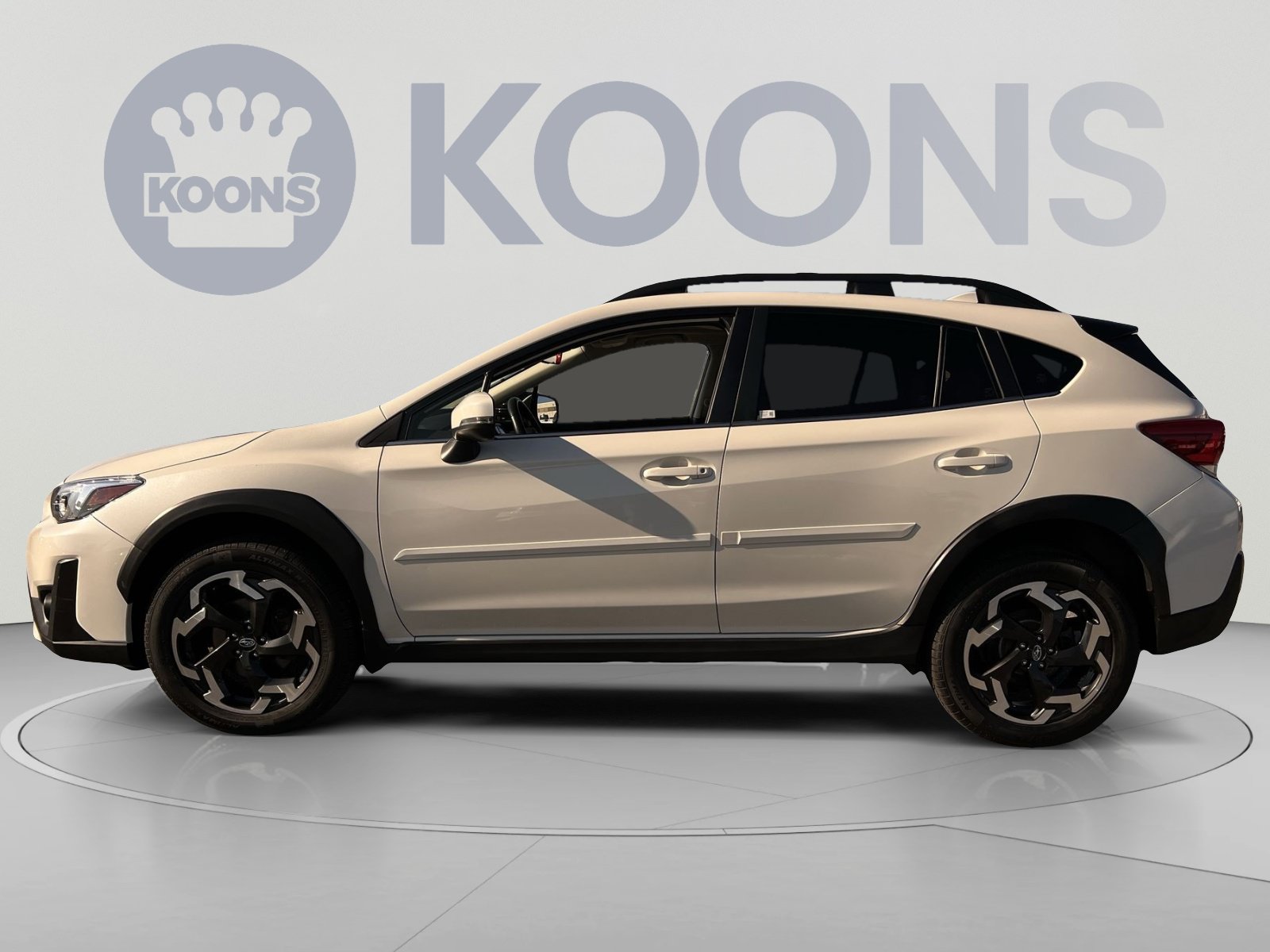 Used 2022 Subaru Crosstrek 2.5i Limited w/ Moonroof Package 1 AWD/4WD image 2