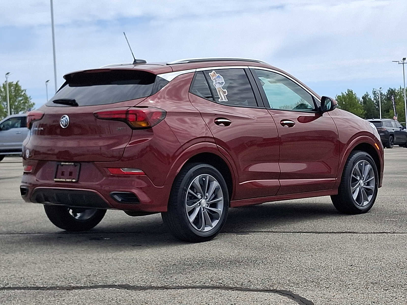 Used 2023 Buick Encore GX Select w/ Sport Touring Package image 7