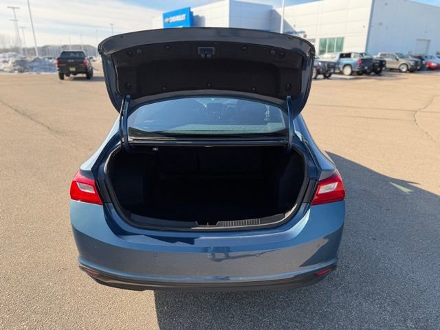 Used 2025 Chevrolet Malibu LT image 16