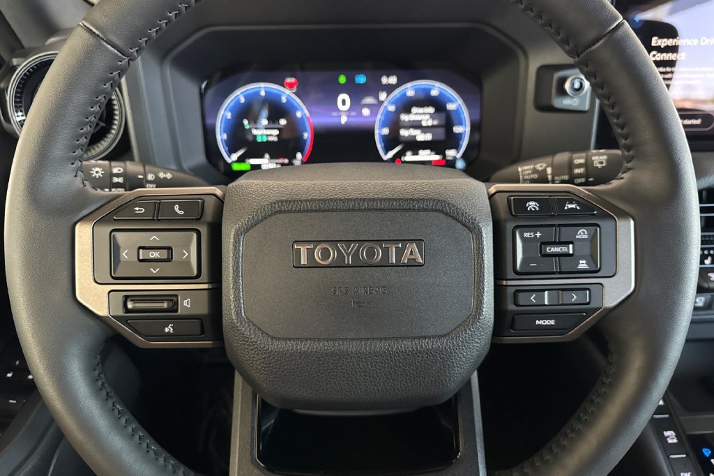 Used 2025 Toyota Land Cruiser AWD/4WD image 26