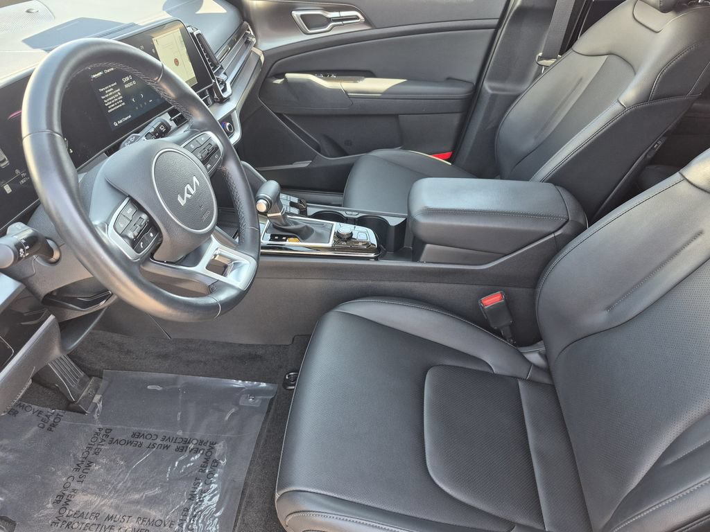 Used 2024 Kia Sportage EX AWD/4WD image 12