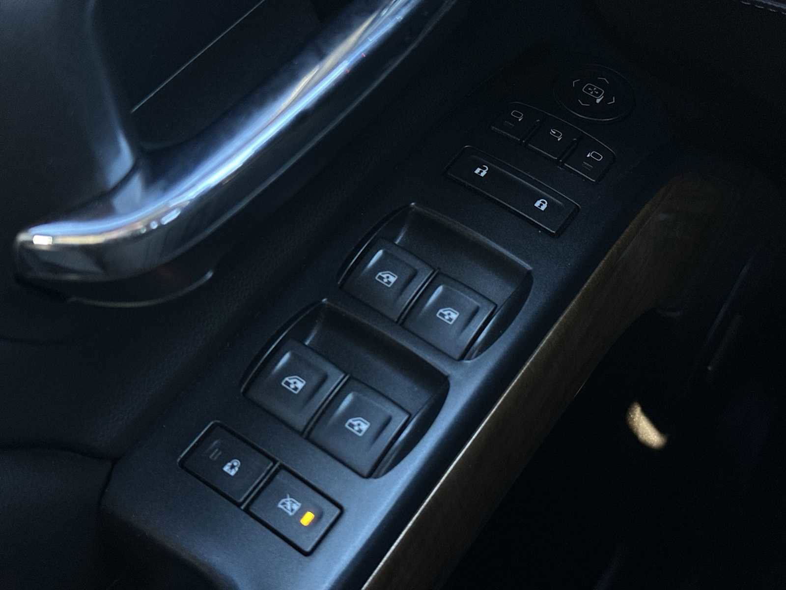 Used 2018 Chevrolet Silverado 2500 LTZ w/ Duramax Plus Package image 15