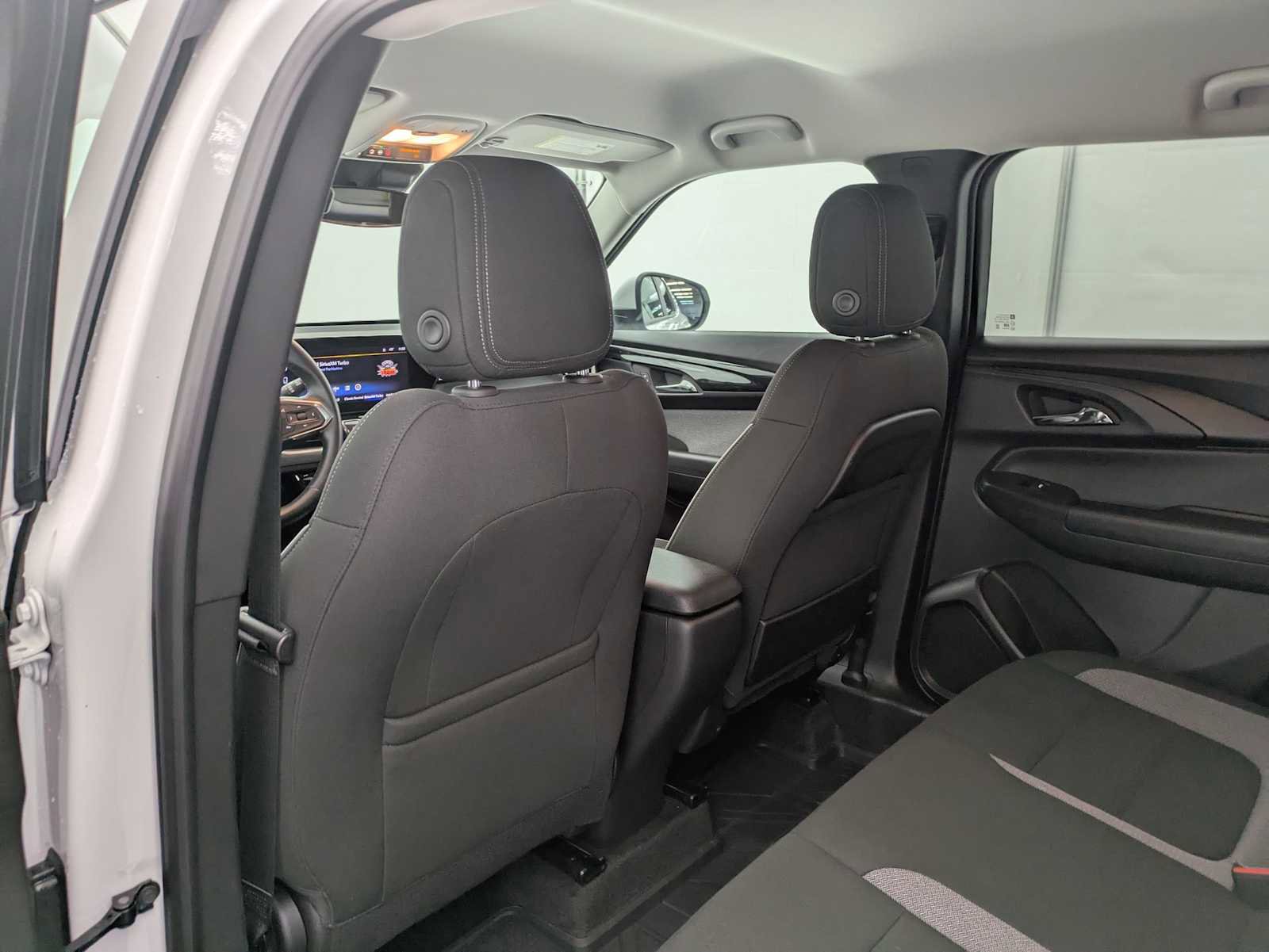 New 2025 Chevrolet TrailBlazer LT w/ LT Cold Weather Package image 19