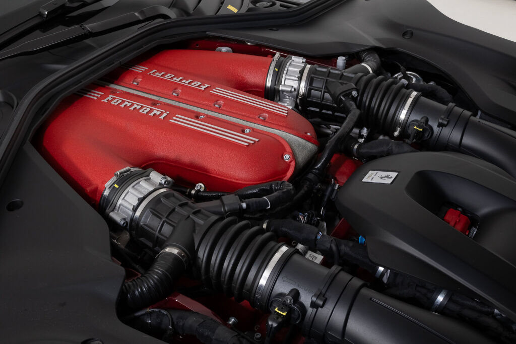 Used 2025 Ferrari 12Cilindri RWD image 25