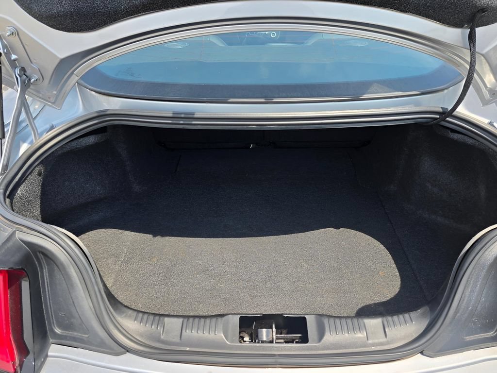 Used 2023 Ford Mustang Premium RWD image 27