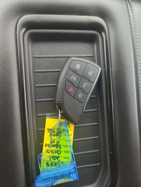 Used 2021 Chevrolet Suburban Z71 AWD/4WD image 35