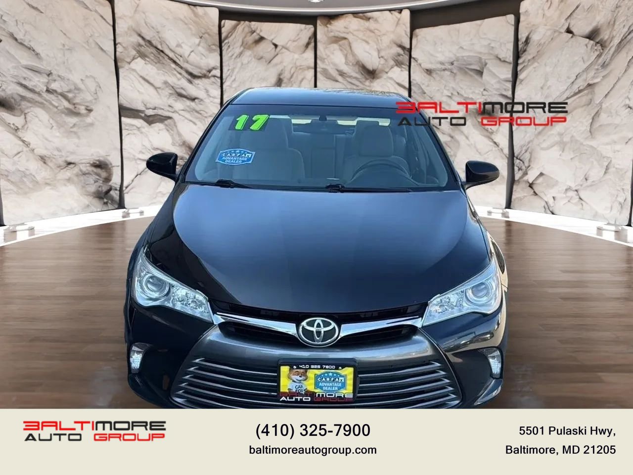 Used 2017 Toyota Camry LE image 2